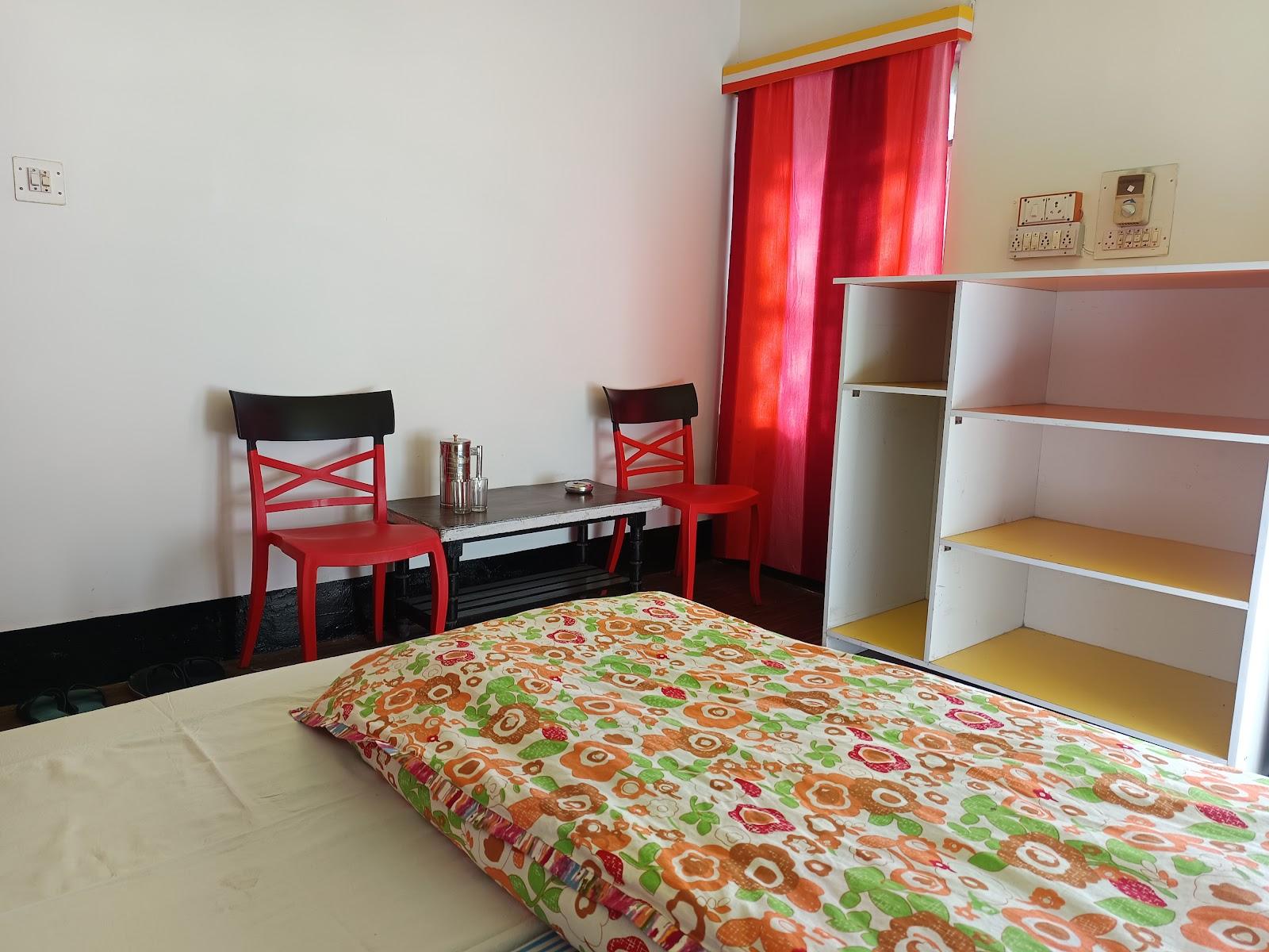 Sunrise Tourist Home – photo 3