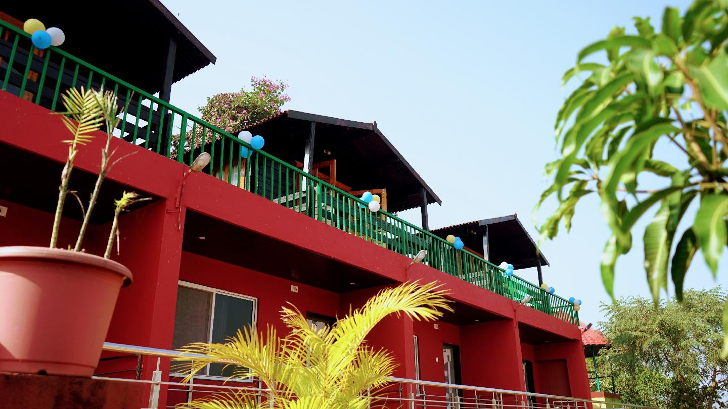 Moonwake Resort – photo 1
