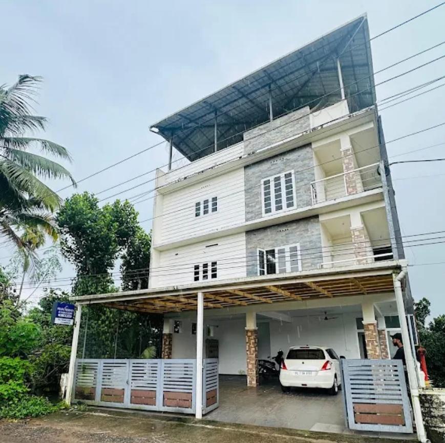 Pearl Regency Kakkanad – photo 1
