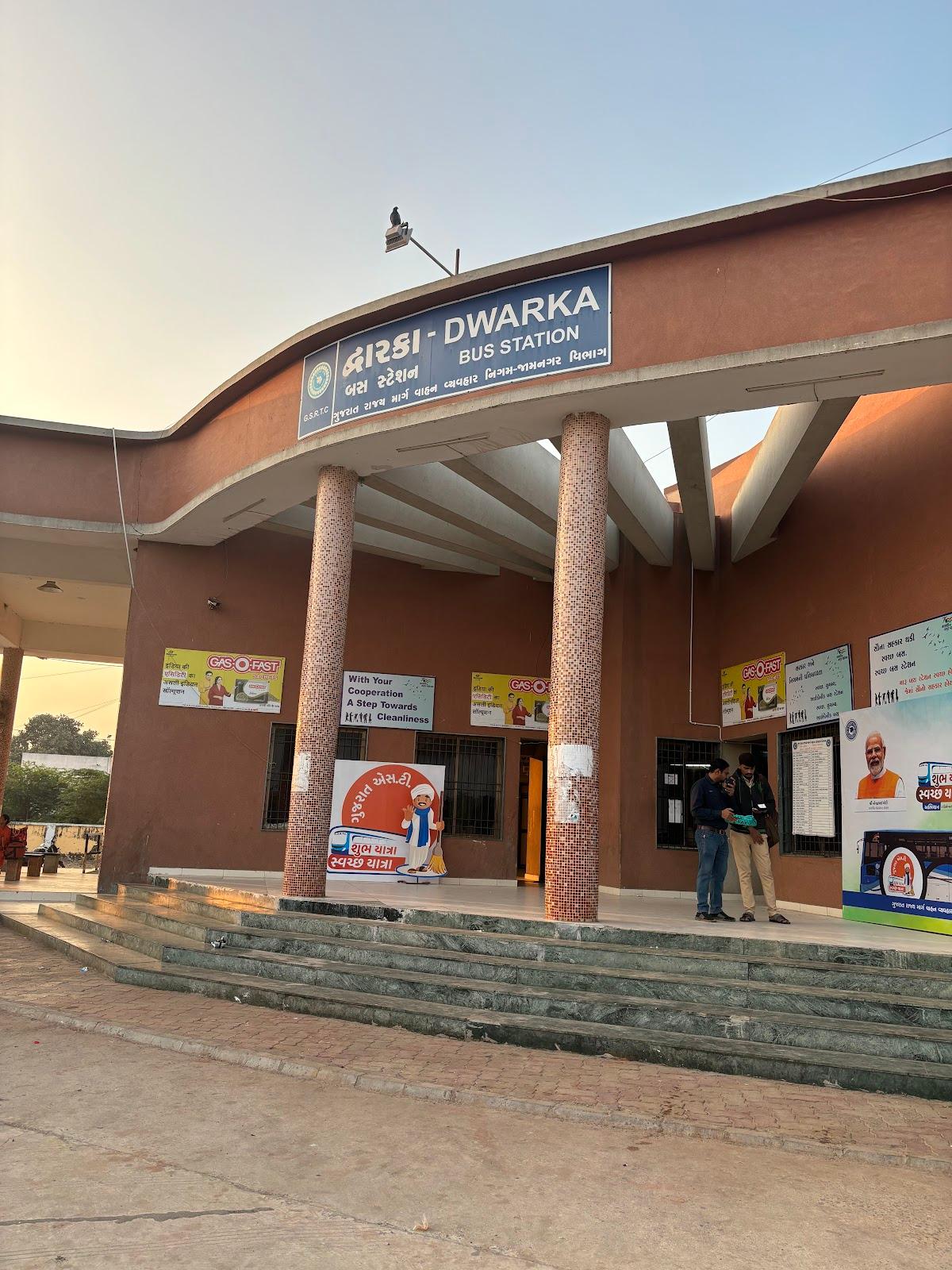 Dwarka Bus Station
