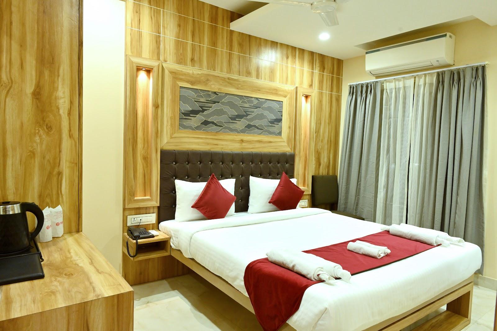 Hotel Trax International – photo 3