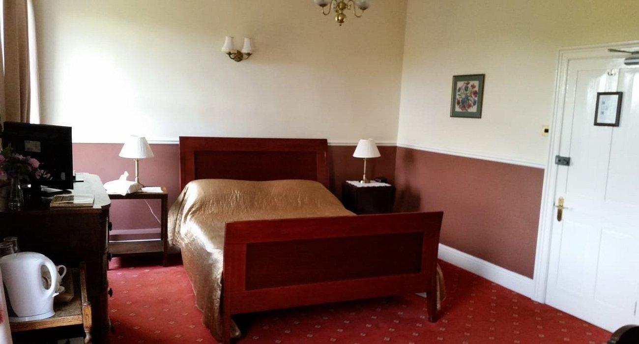 Crescent Lodge – photo 4