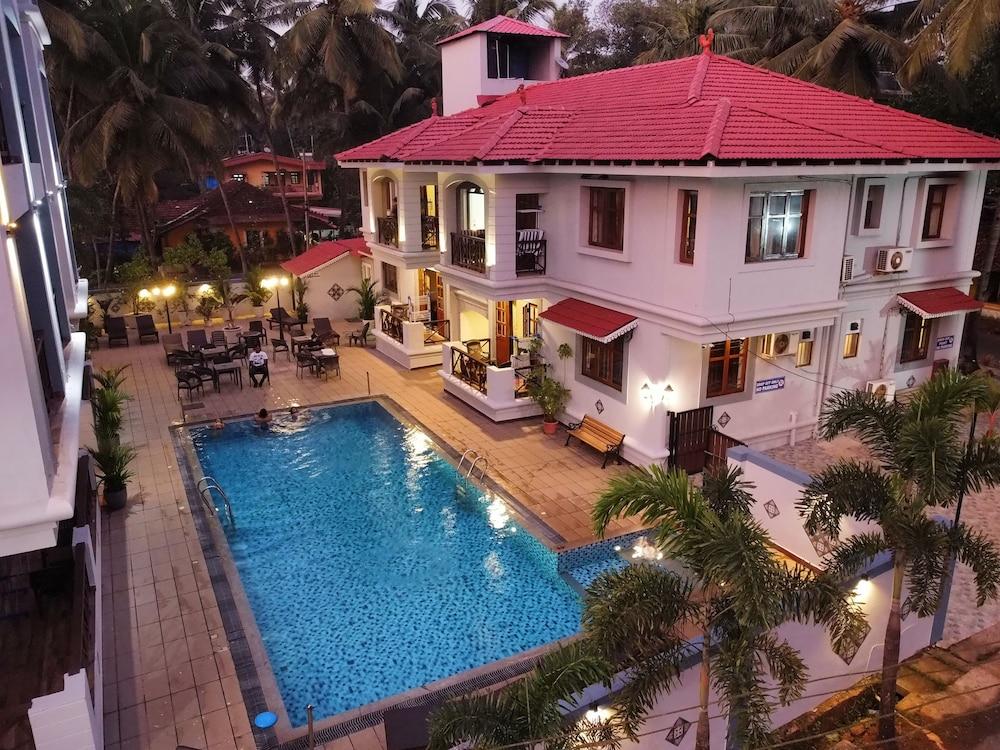 Coastal Suites Apart-hotel – photo 1