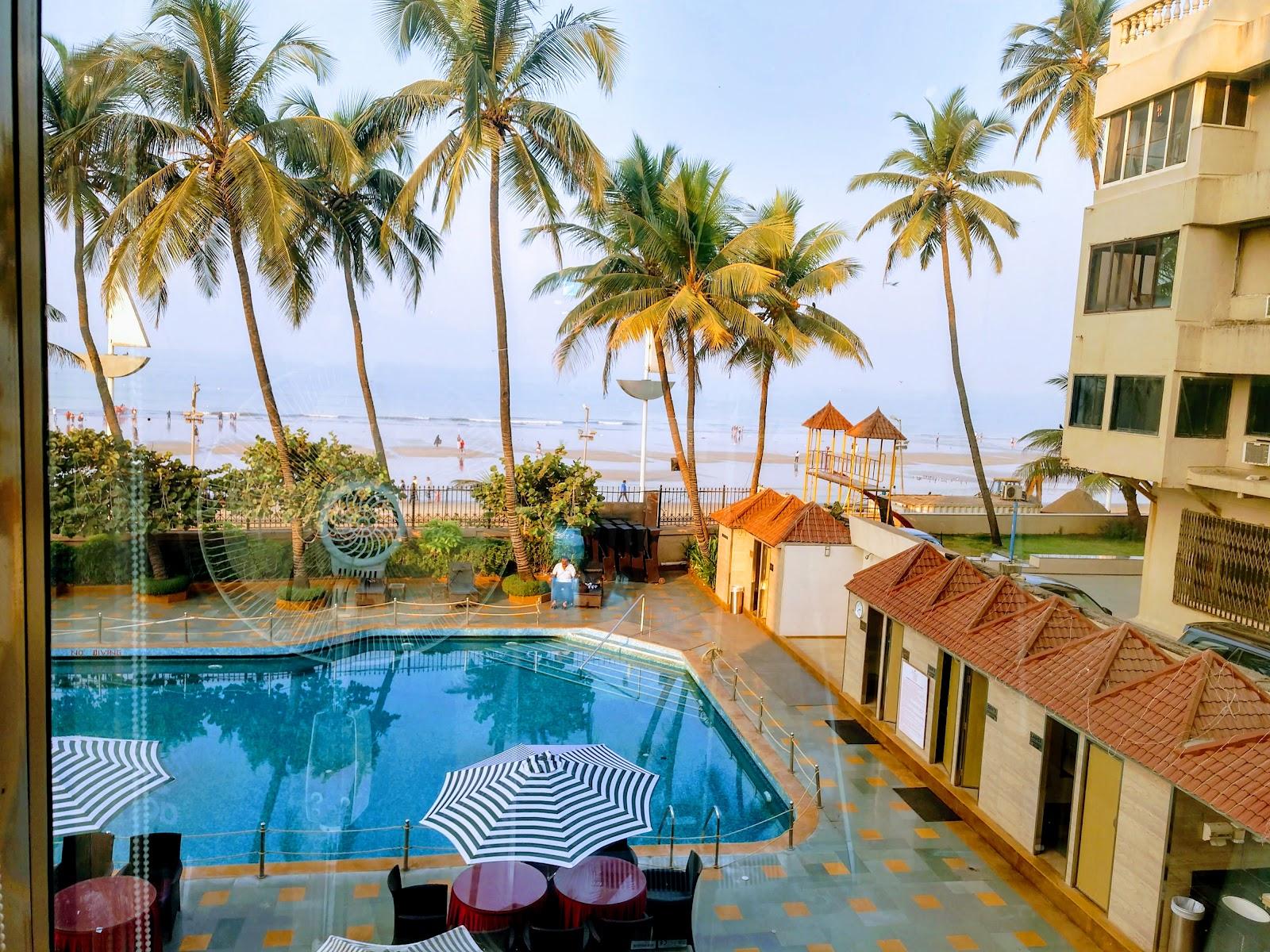 Ramada Plaza by Wyndham Palm Grove – photo 4