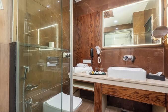 QUALITY INN Bhagsu Heritage by Lawrence Hotels – photo 4