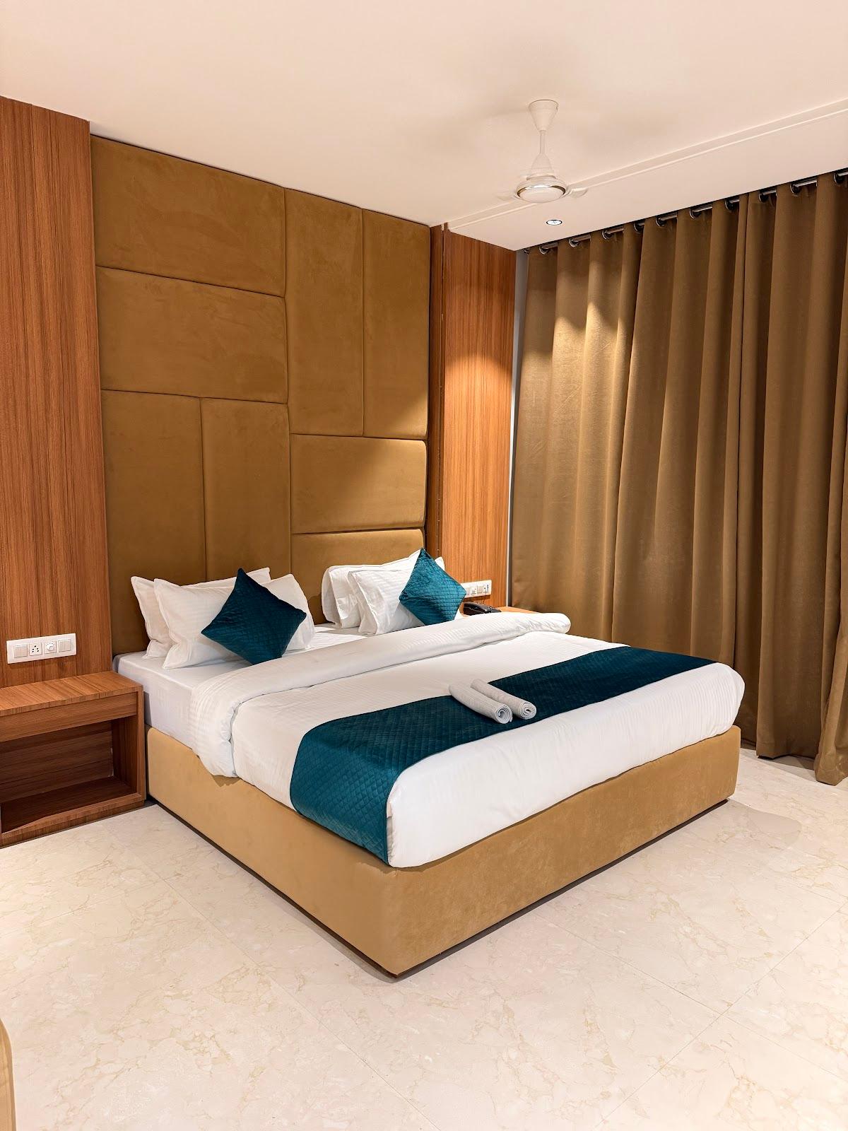 HOTEL AKAAY – photo 2