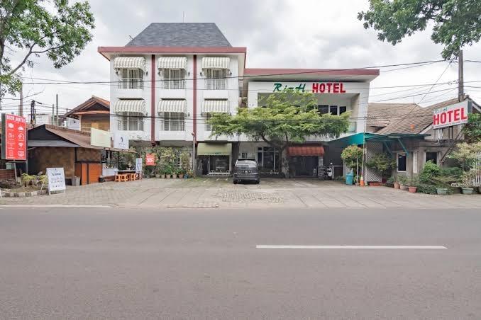 Rizh Hotel – photo 1