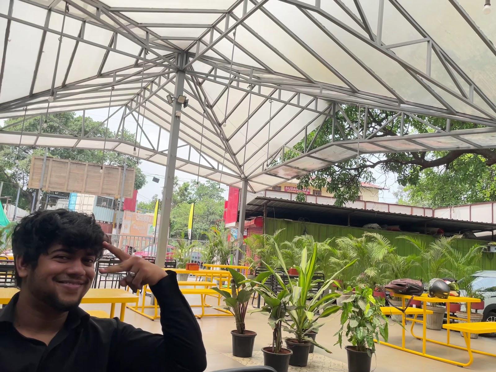 The Hosteller Lonavala, City Centre – photo 4