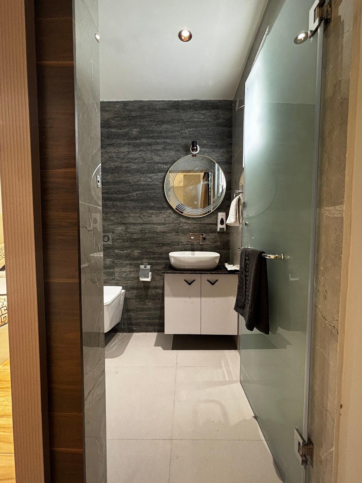 Hotel Meera International – photo 4