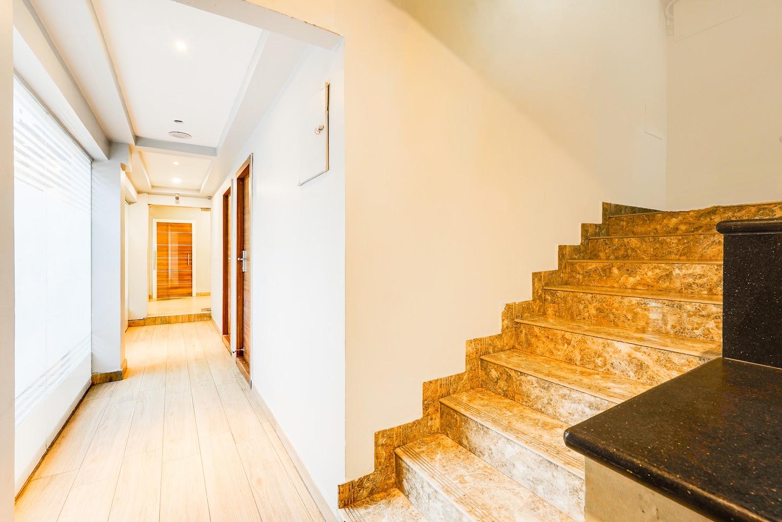Super Townhouse Oak by OYO Kodambakkam Formerly Cine City – photo 4