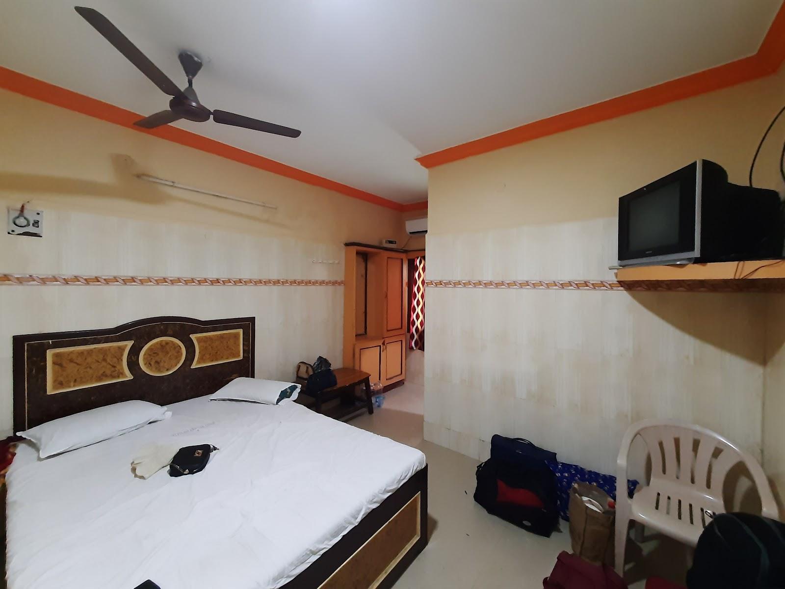 Sri Palani Andavar Lodge – photo 2