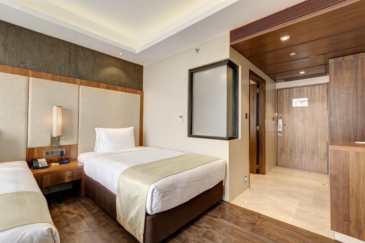 Holiday Inn Kolkata Airport, an IHG Hotel – photo 3