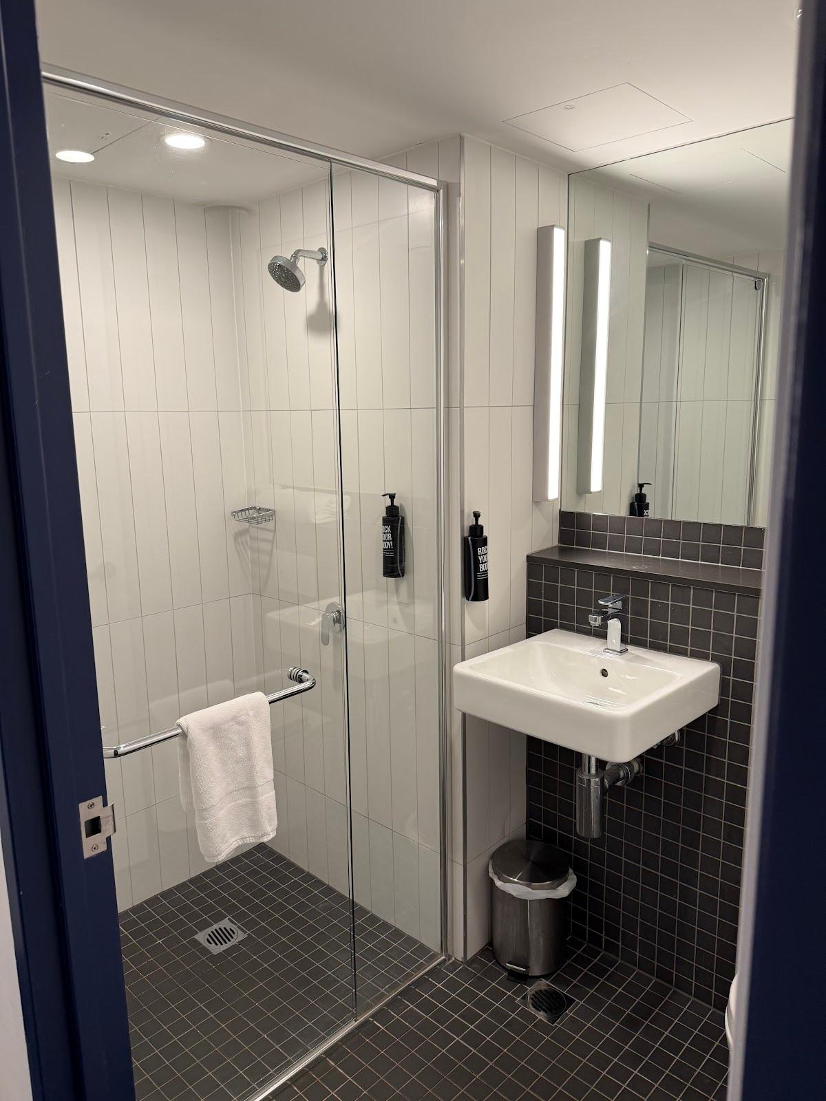 ibis budget Sydney Airport – photo 4