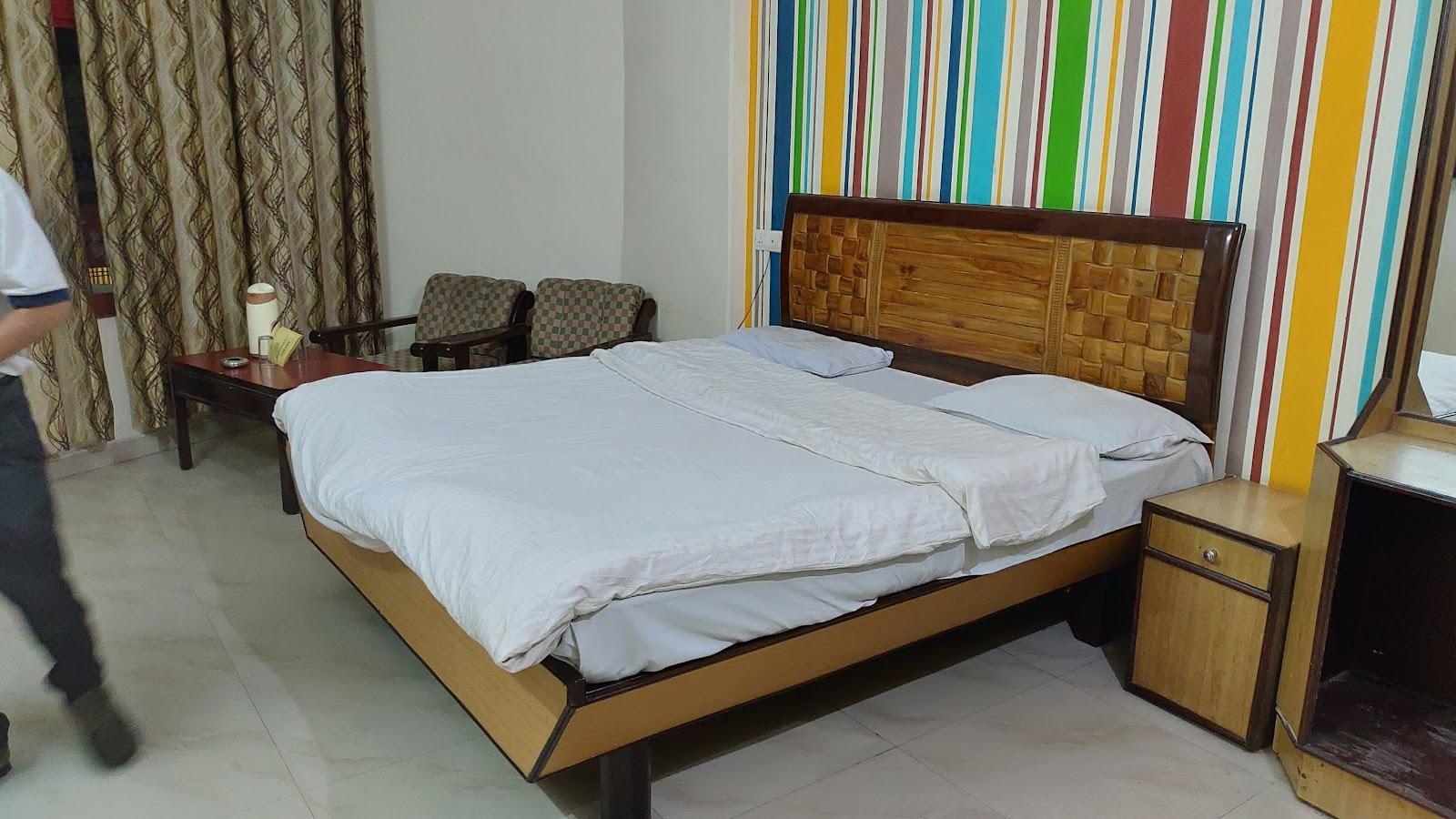 Hotel Vasundhara – photo 2