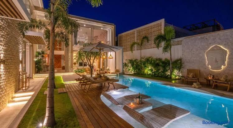 Luxurious New Designer Villa Next to the Beach