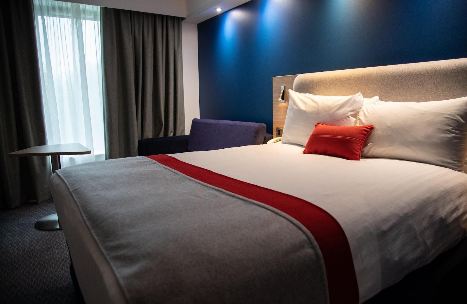 Holiday Inn Express London - Stansted Airport by IHG – photo 3