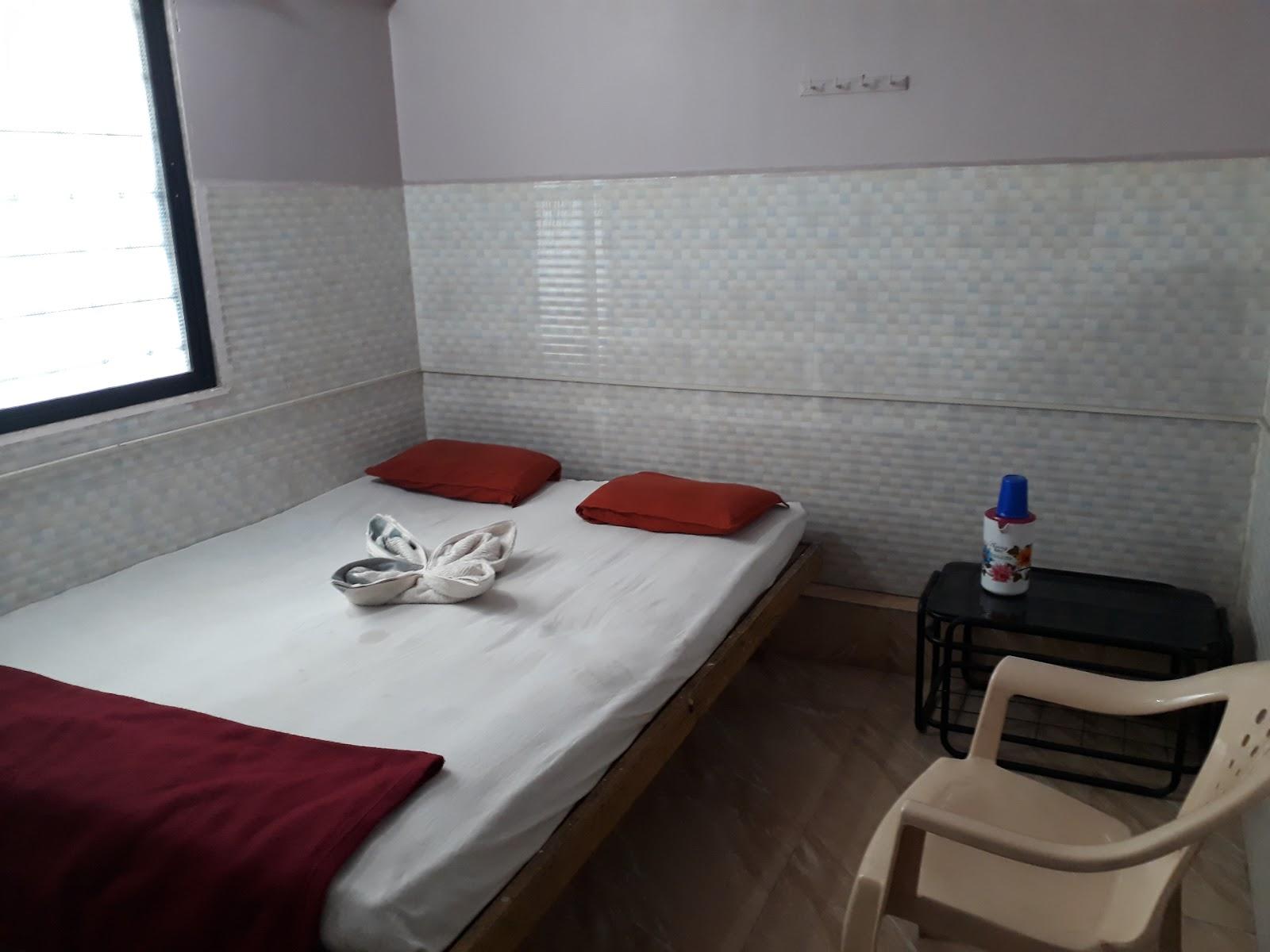 Shree Hari Raj Guest House – photo 2