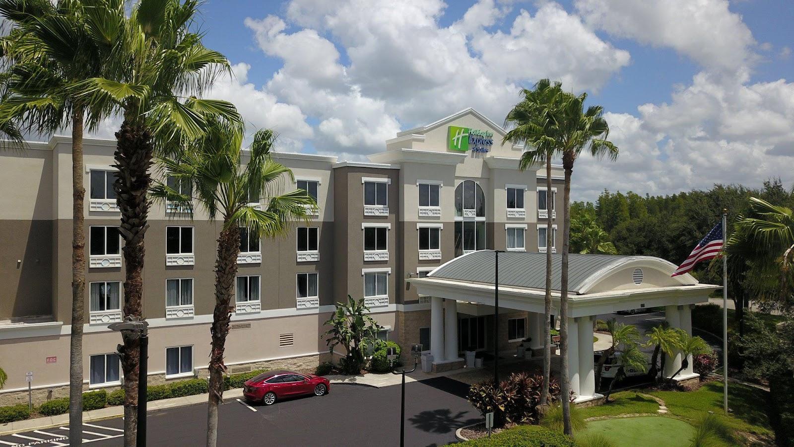 Holiday Inn Express & Suites Tampa-I-75 @ Bruce B. Downs by IHG – photo 1