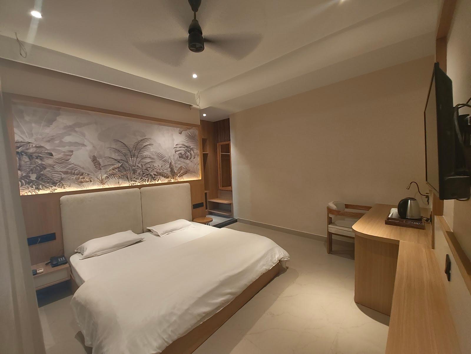 Kunwar Residency – photo 3