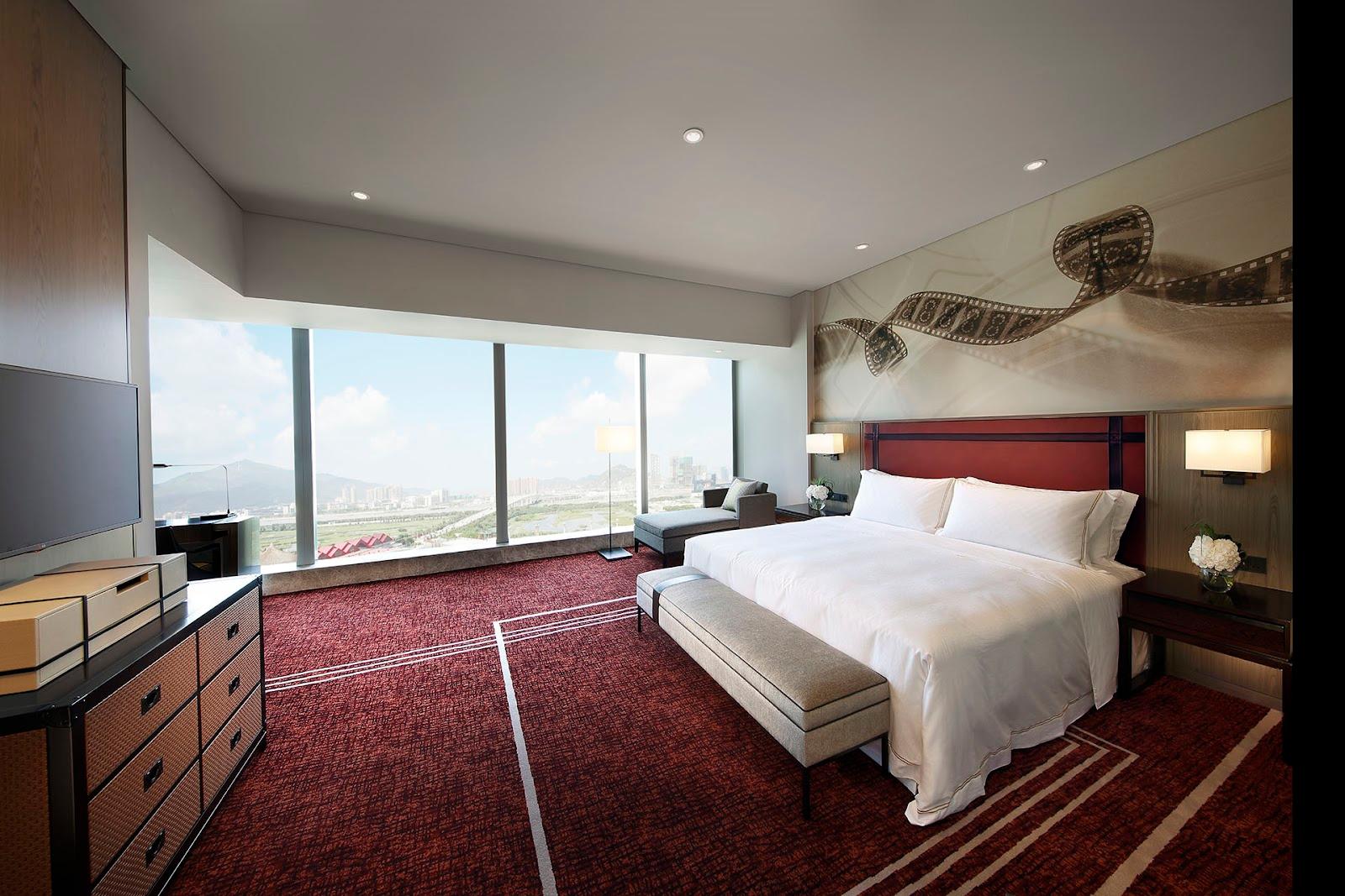 Celebrity Tower – photo 3