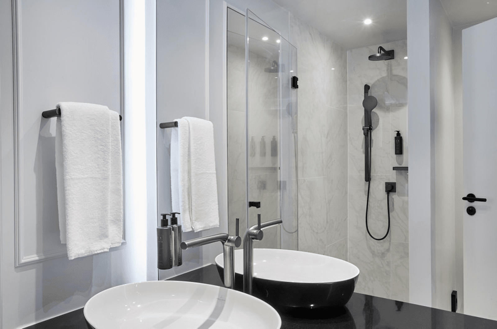 Celestial Inn – photo 4
