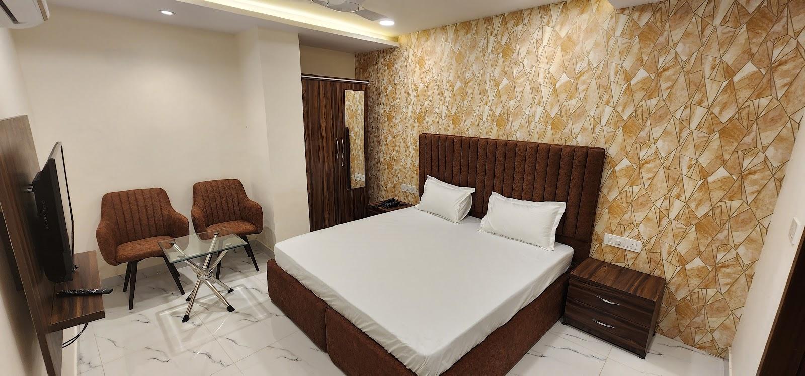 OVEL HOTEL (SKY VIEW) – photo 2