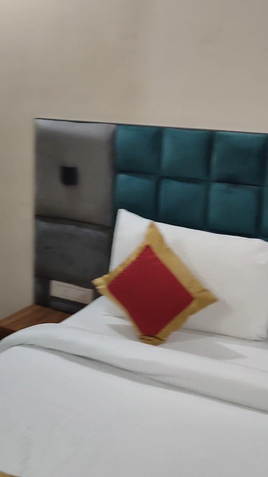 Sarla Hotel Inn – photo 2
