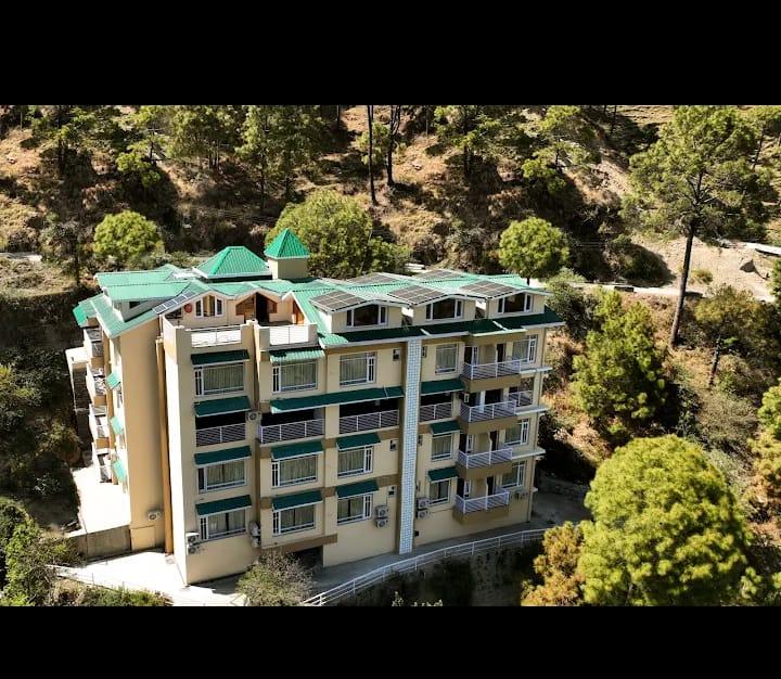 Hotel Rajgriha Kasauli – photo 1