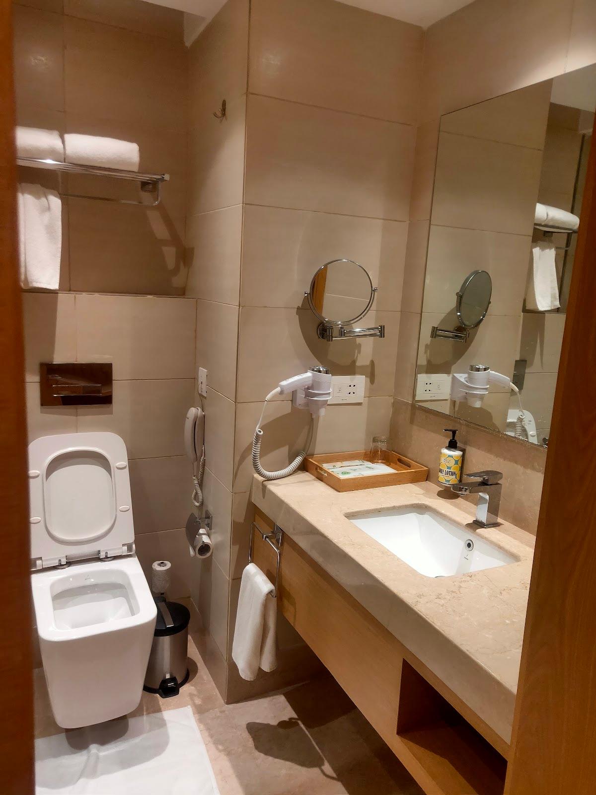Lemon Tree Hotel, Aligarh – photo 4