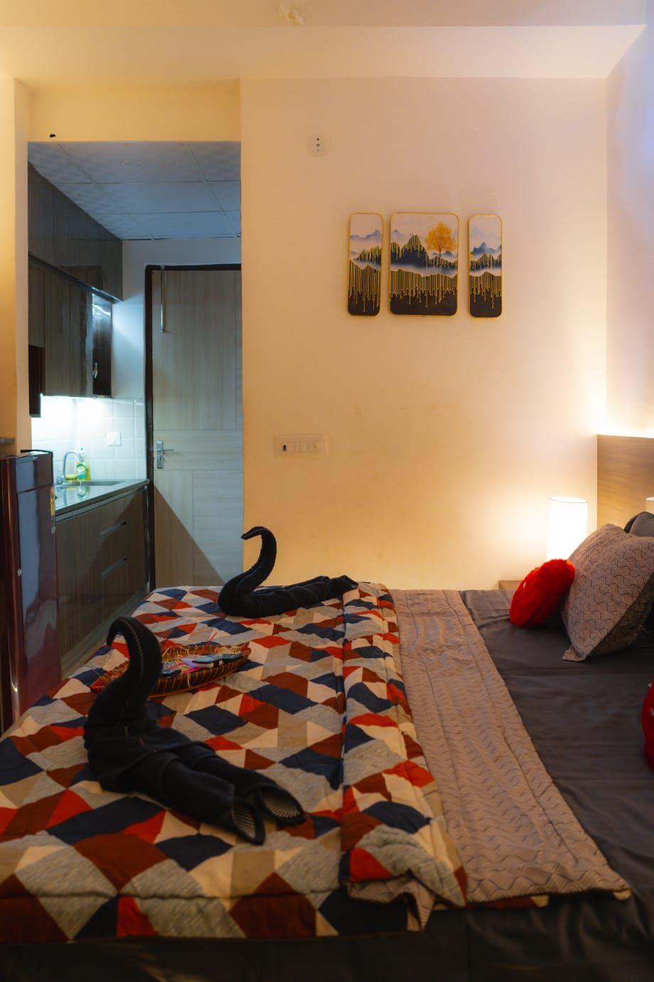 The City Escape Airbnb Greater Noida – photo 4