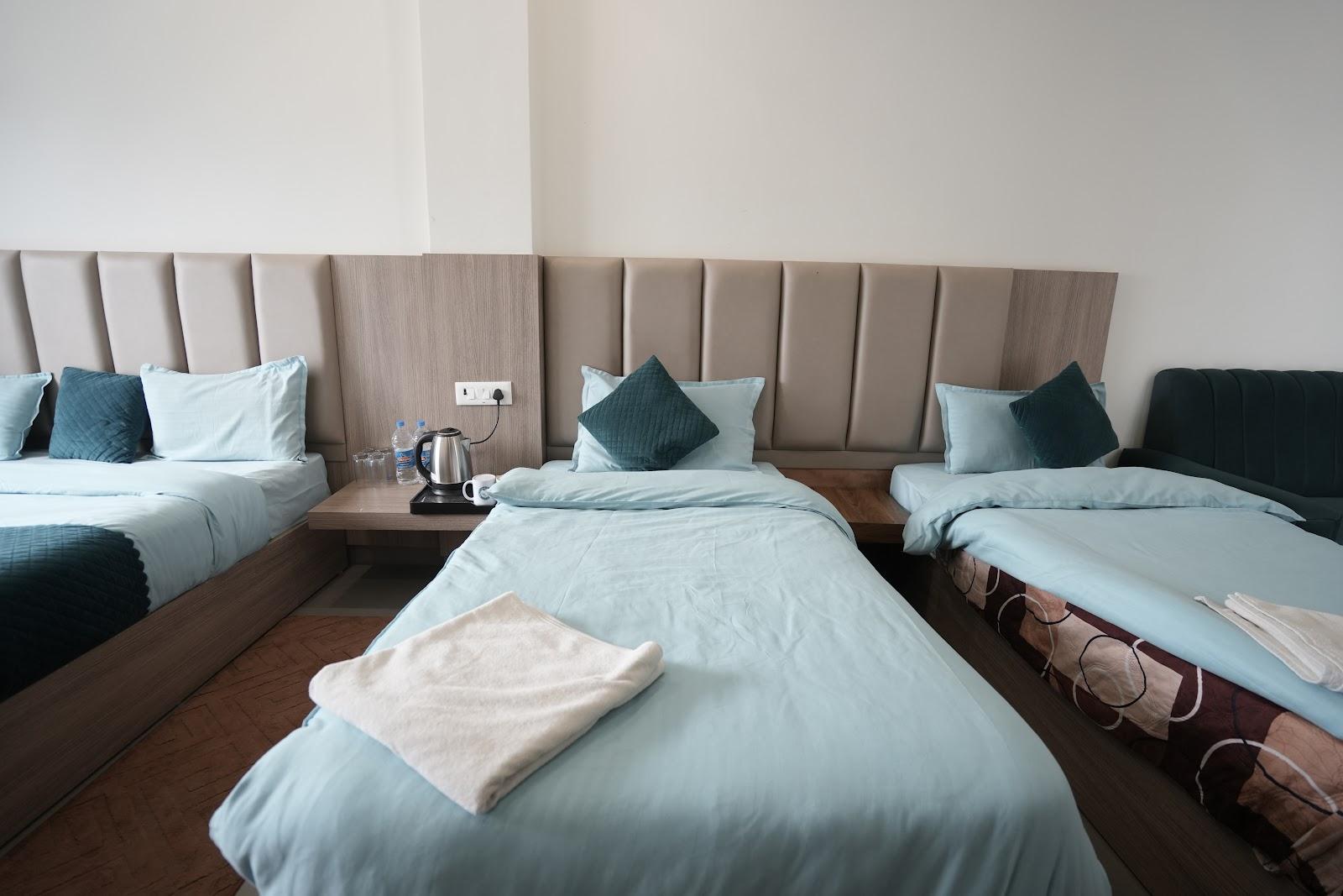 Yes Hotel By The Ganges Rishikesh – photo 2