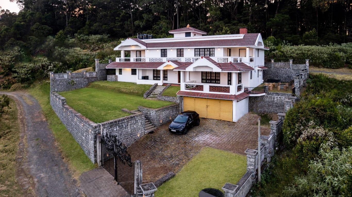 Peak Point Ooty - Luxury Villa & Family Resort - Best for Families and Friends with eye catching view – photo 1