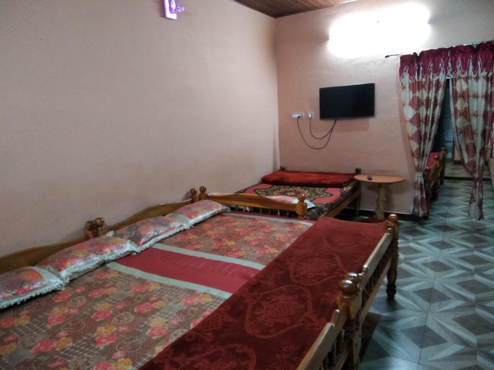 MANI'S HOME STAY – photo 4