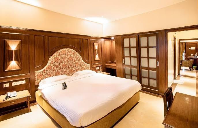 Hotel Raindrops – photo 3
