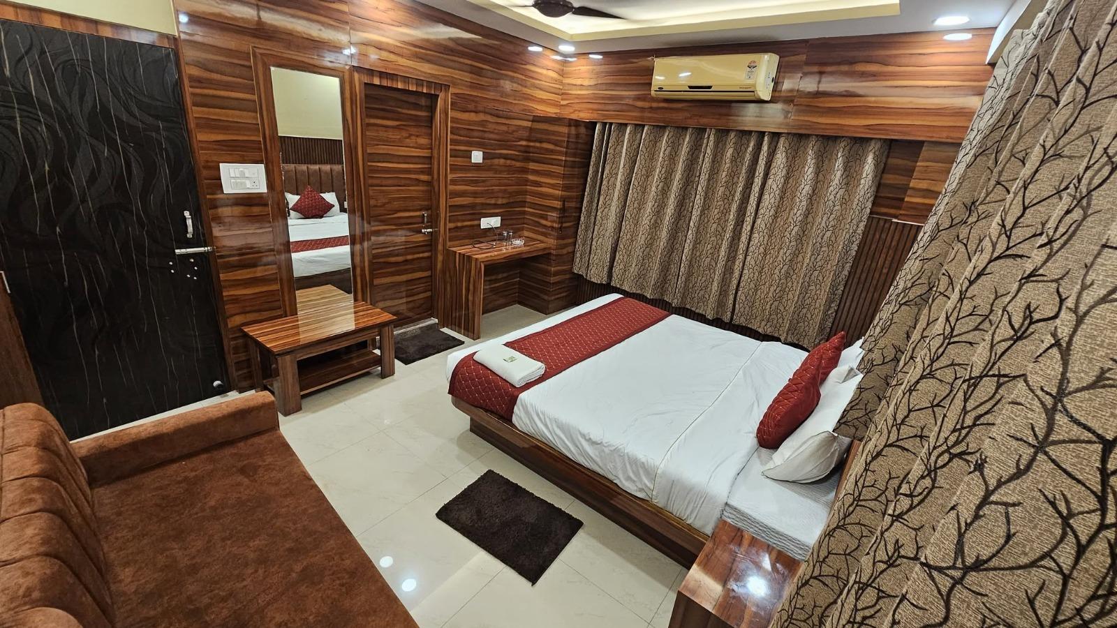 Tirupati Lodge – photo 3
