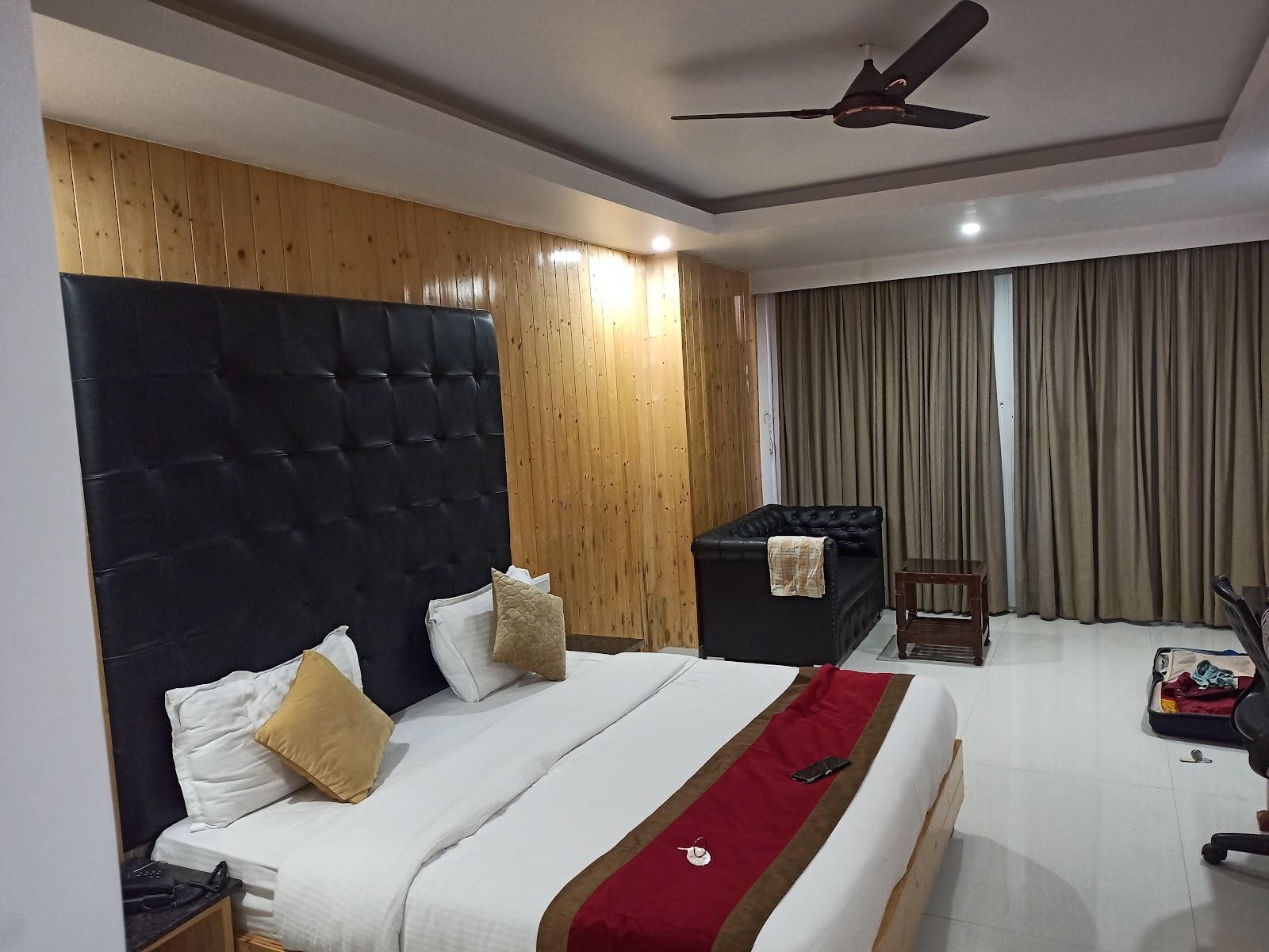 The Alpine Resort – photo 3
