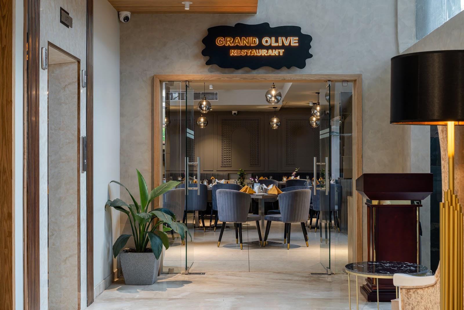 Lazdana Hotel Bangalore – photo 1