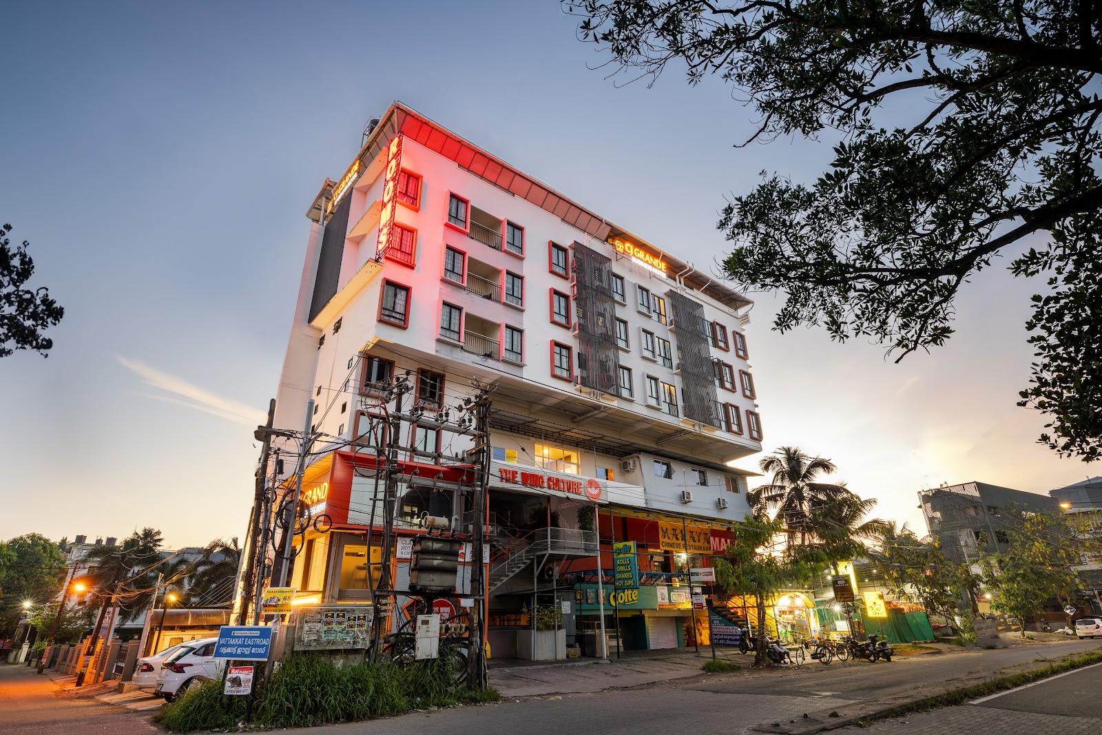 C J Grande by Jesway Hotels and Resorts(Best Hotels in Kochi) – photo 1