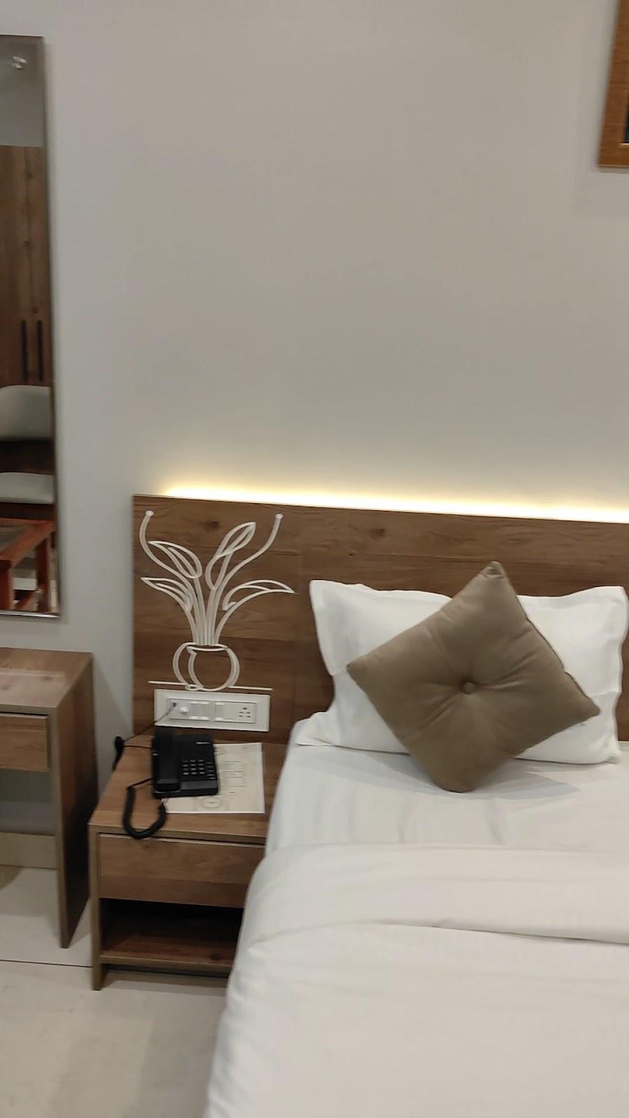 Hotel Holiday Icon – photo 2