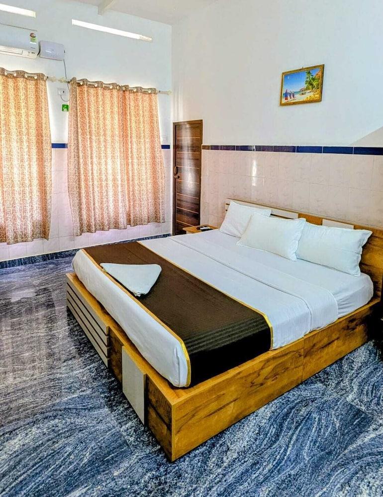 Kollam Beach Resort – photo 2