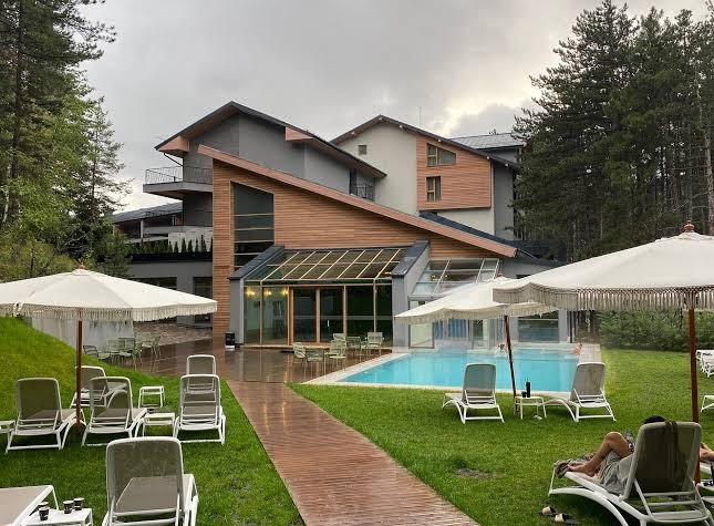 Kashmir Wellness & Spa Hotel Adults Only – photo 1