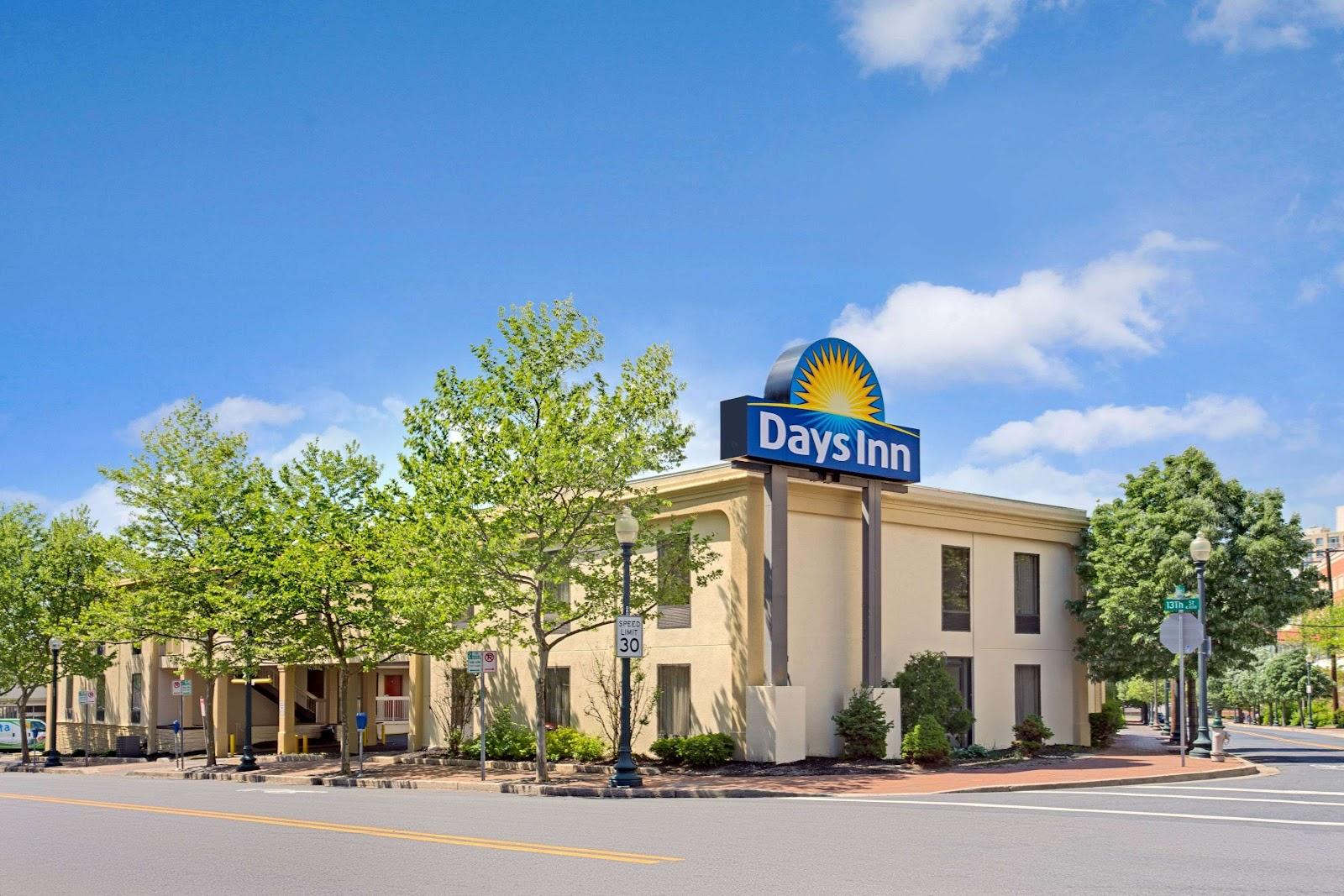 Days Inn by Wyndham Silver Spring – photo 4