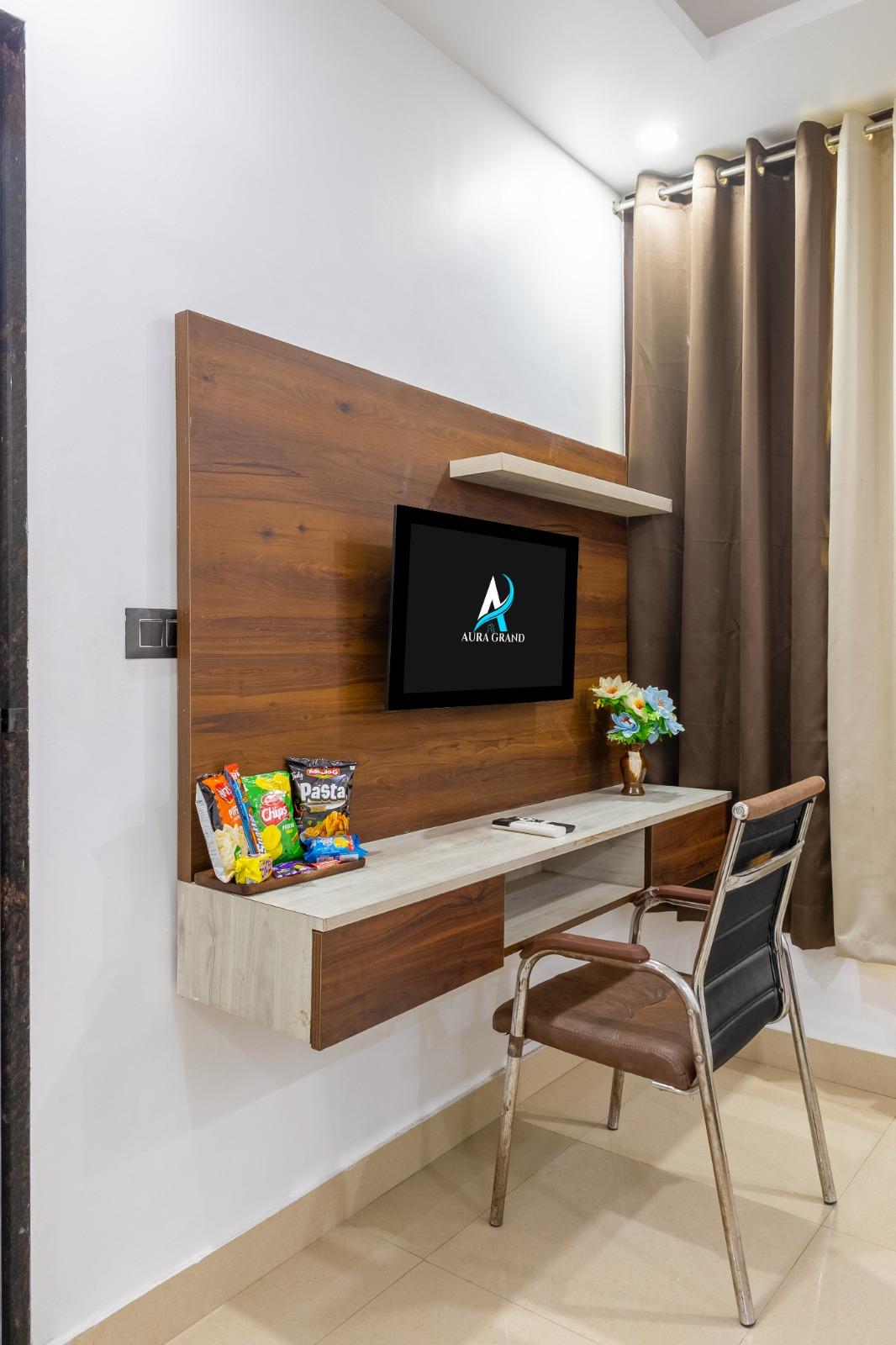 Hotel Aura Grand SECTOR - 63A Noida – photo 3