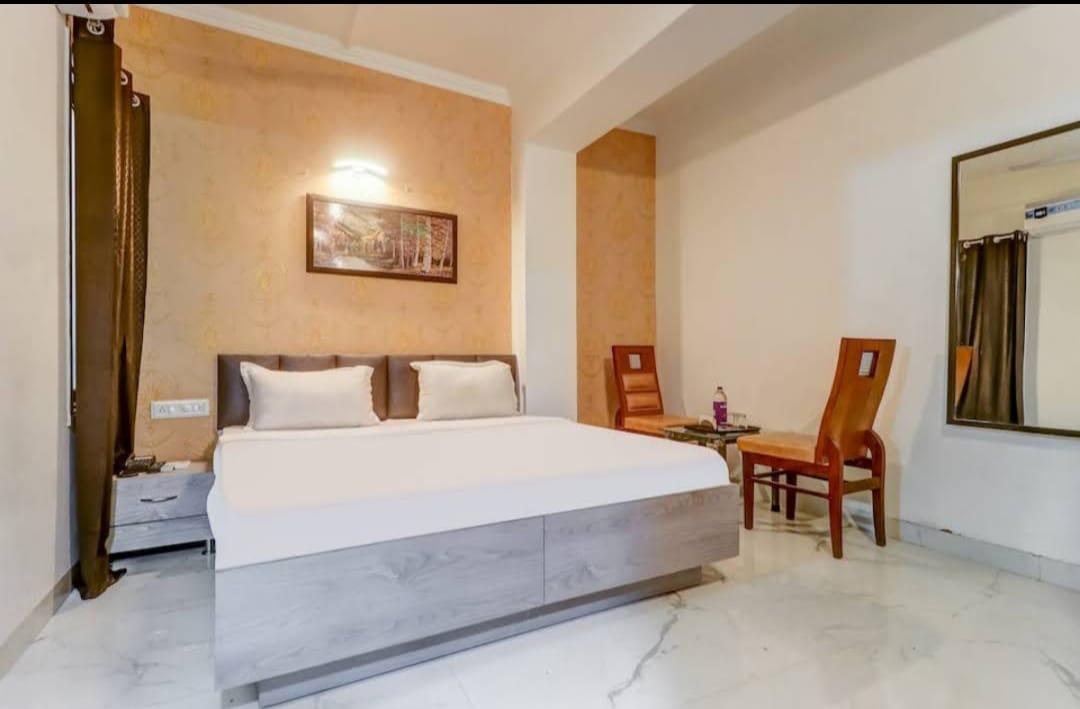 Hotel O by OYO Samrat – photo 2