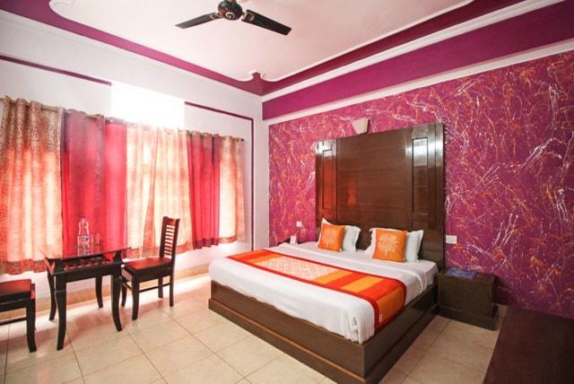 OYO Hotel Library Presidency – photo 2