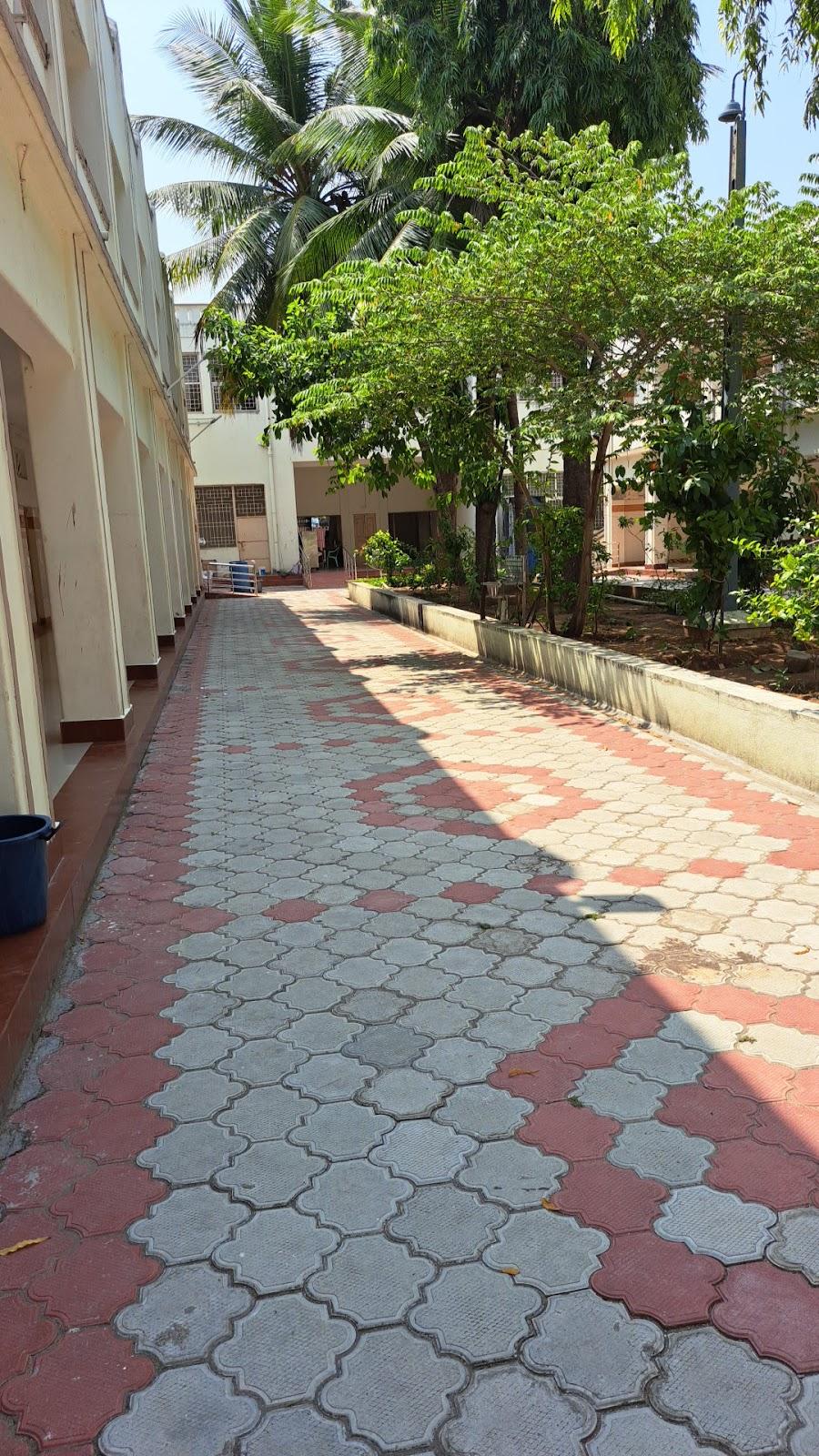 Palani Devasthanam lodge