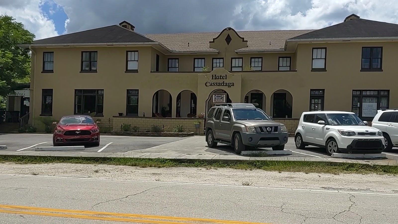 Hotel Cassadaga – photo 2