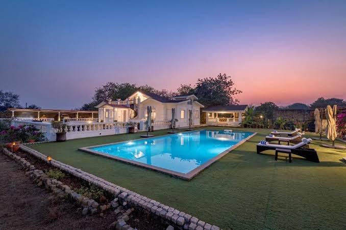 SaffronStays Brunton House - 3BR Villa with Pool Alfresco dining - Three-Bedroom Villa – photo 4