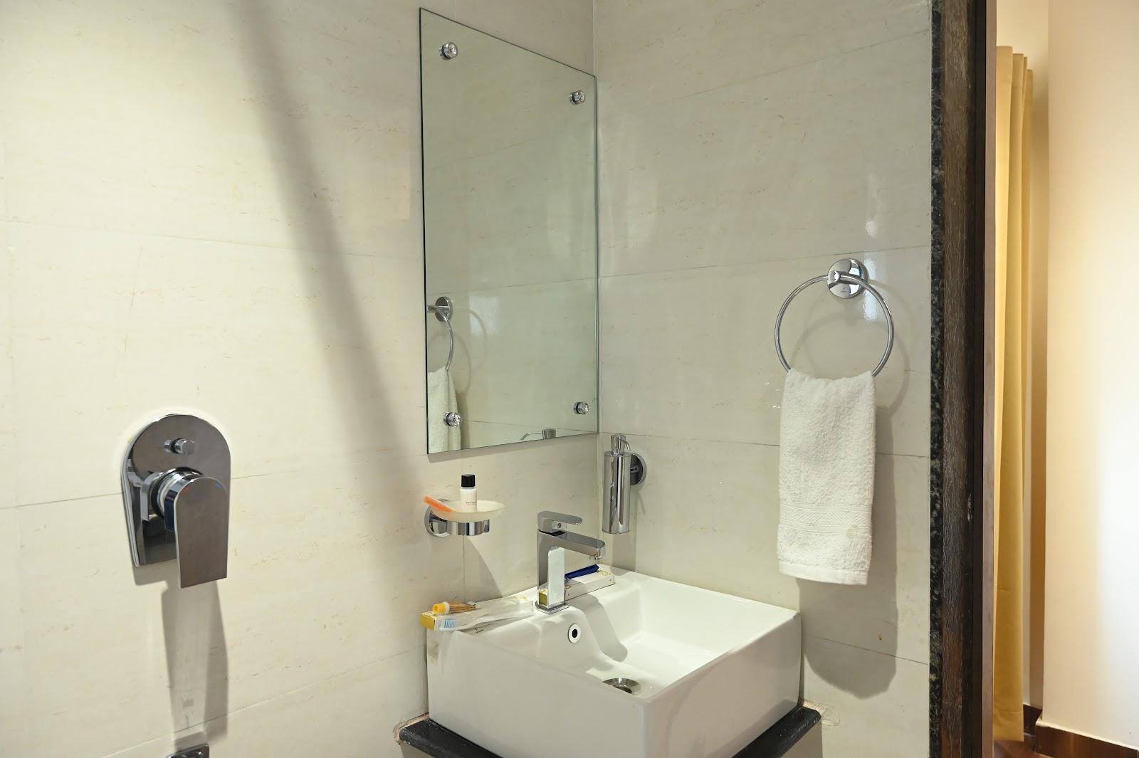 KS Square Hotel – photo 4