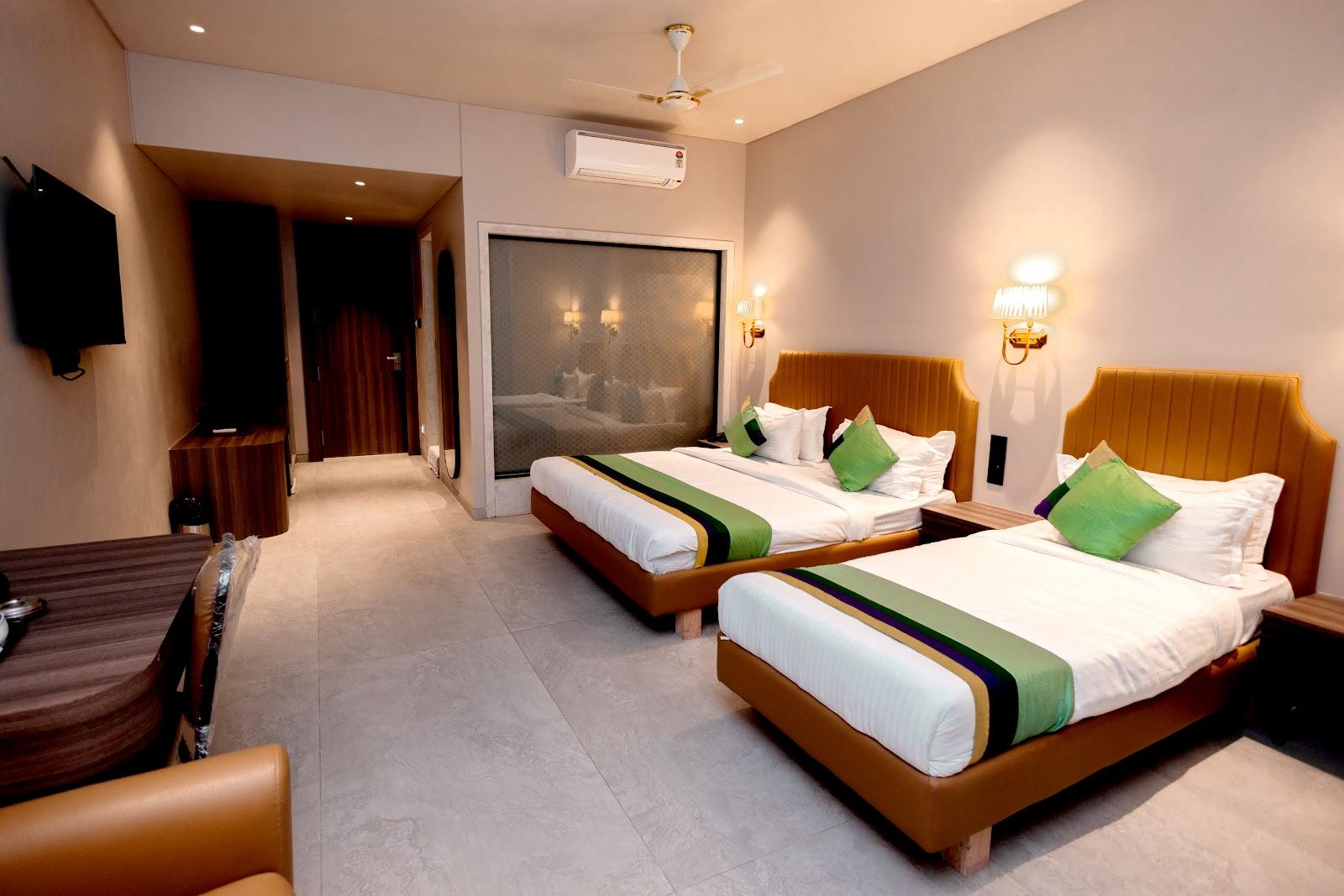 Hotel Golden Tulipz – photo 3